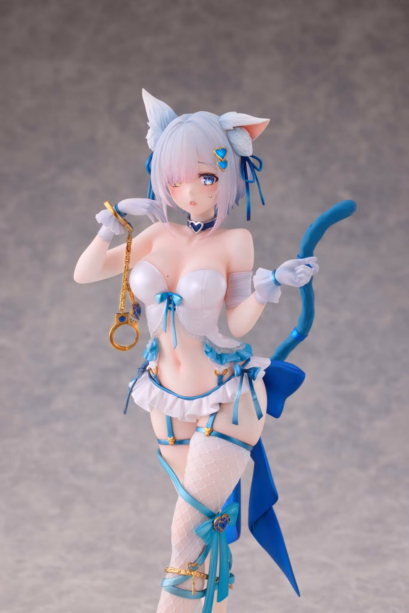 Fernemo Illustration Shibarare Neko Putika-chan (Deluxe Edition) 1/7 Scale Figure
