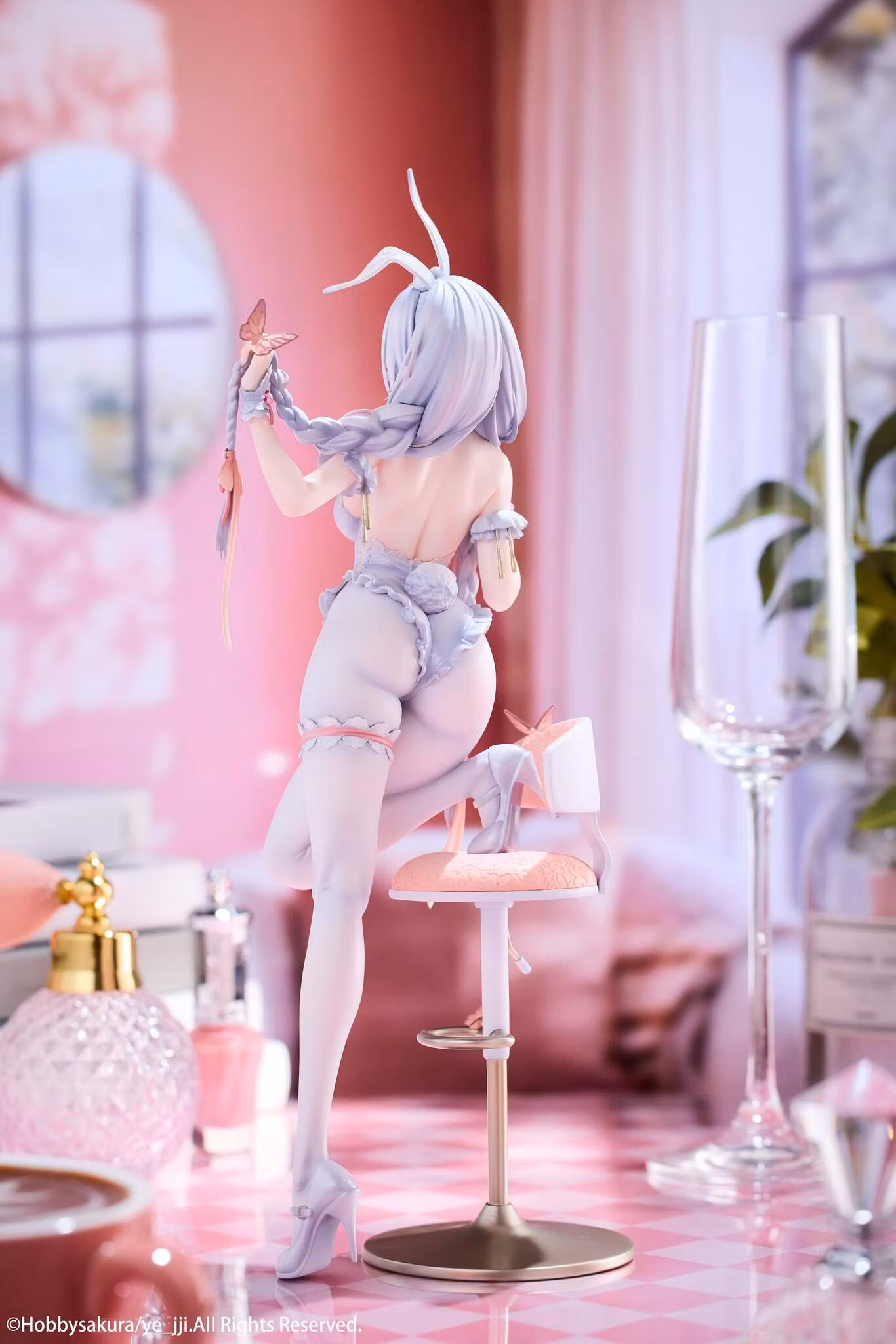 ye_jji Illustration Mari (Bunny Ver.) 1/6 Scale Figure