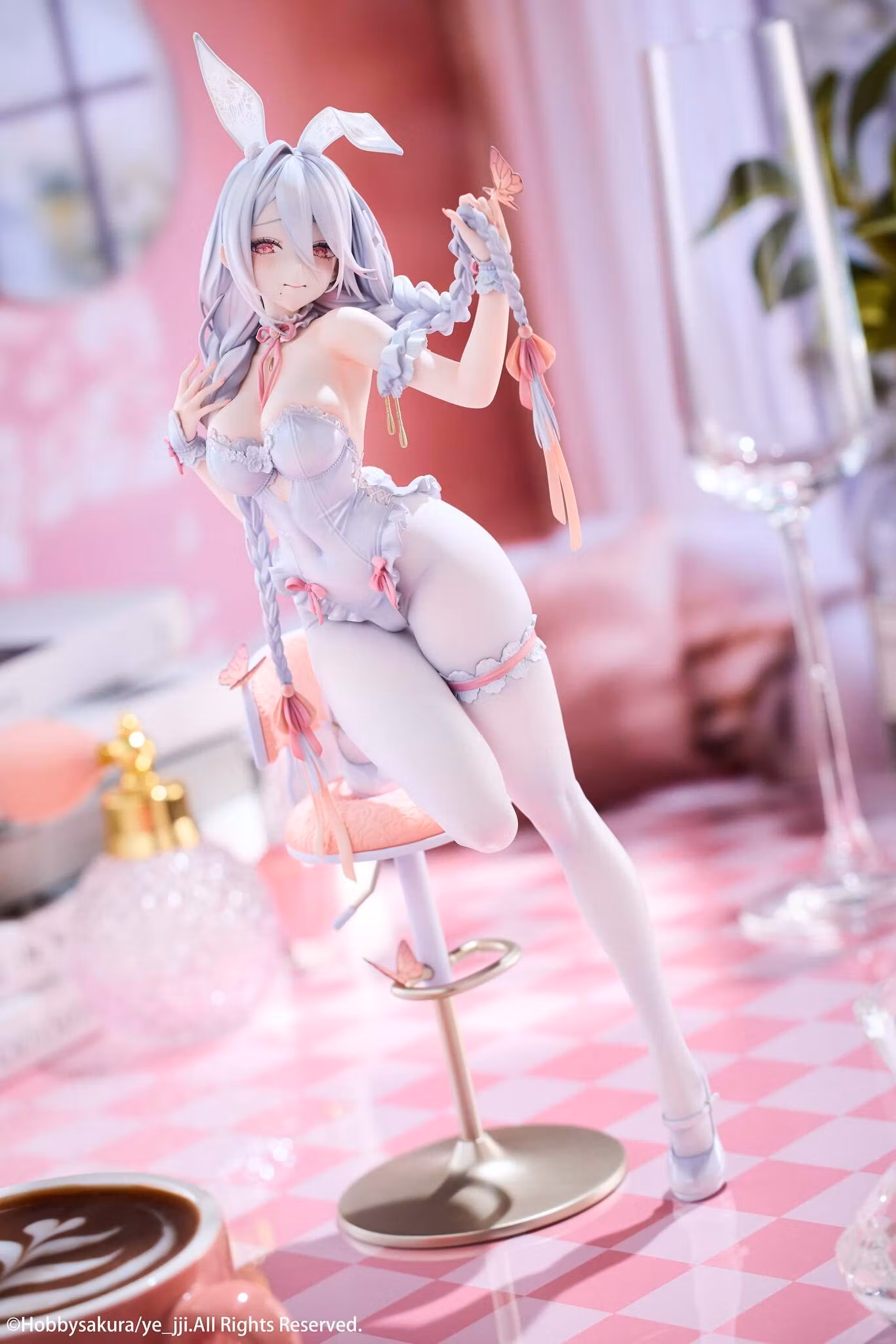 ye_jji Illustration Mari (Bunny Ver.) 1/6 Scale Figure