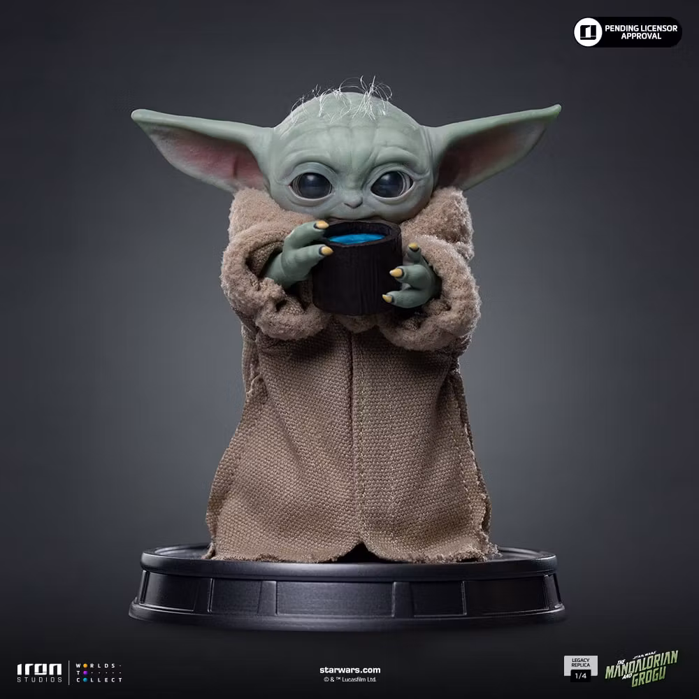 Star Wars: The Mandalorian & Grogu Legacy Replica Grogu Always Hungry 1/4 Scale Statue