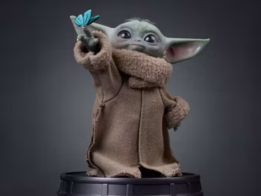 Star Wars: The Mandalorian & Grogu Legacy Replica Grogu Butterfly Wonder 1/4 Scale Statue