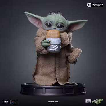 Star Wars: The Mandalorian & Grogu Legacy Replica Grogu Food Cart Snack 1/4 Scale Statue