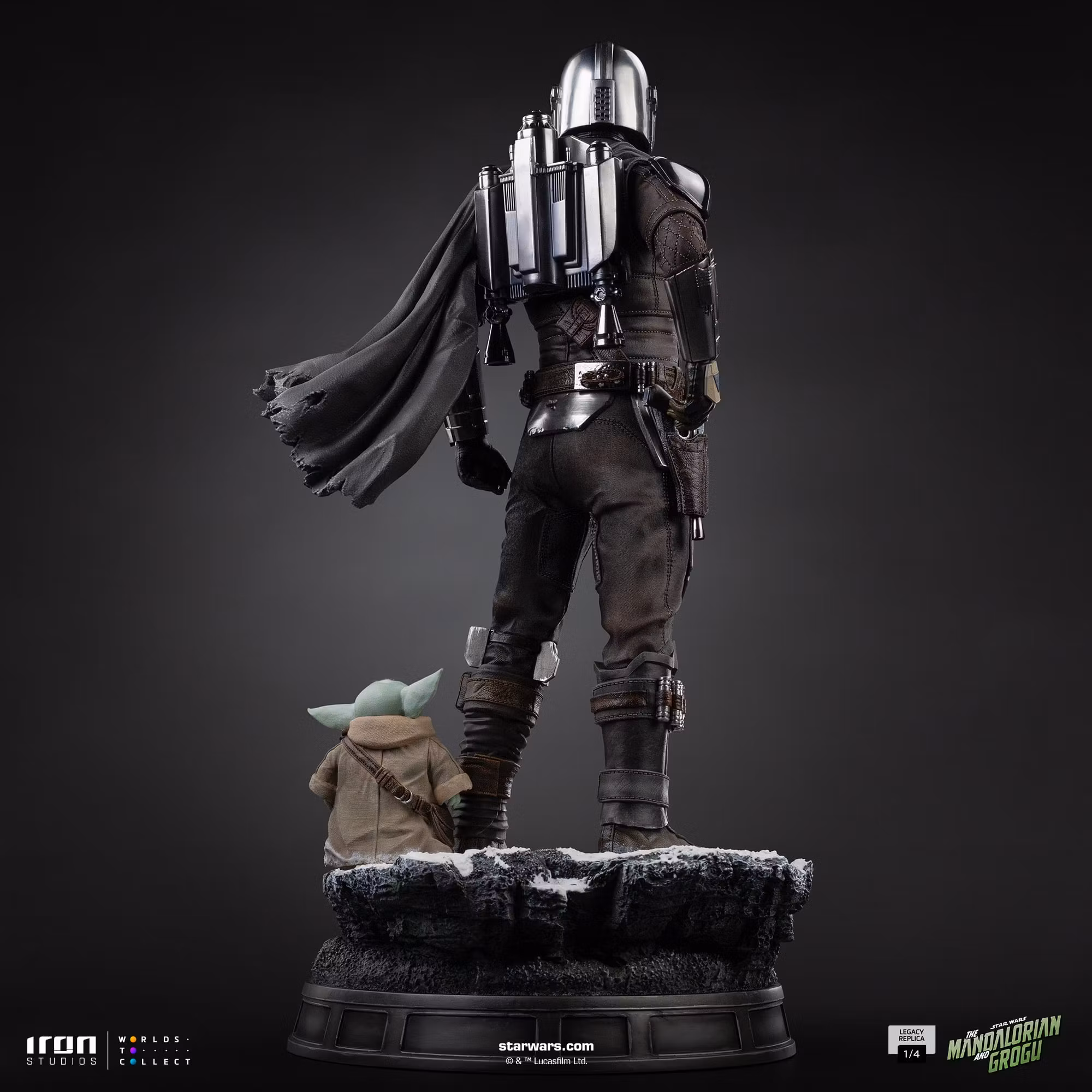 Star Wars: The Mandalorian & Grogu Legacy Replica The Mandalorian and Grogu 1/4 Scale Limited Edition Statue