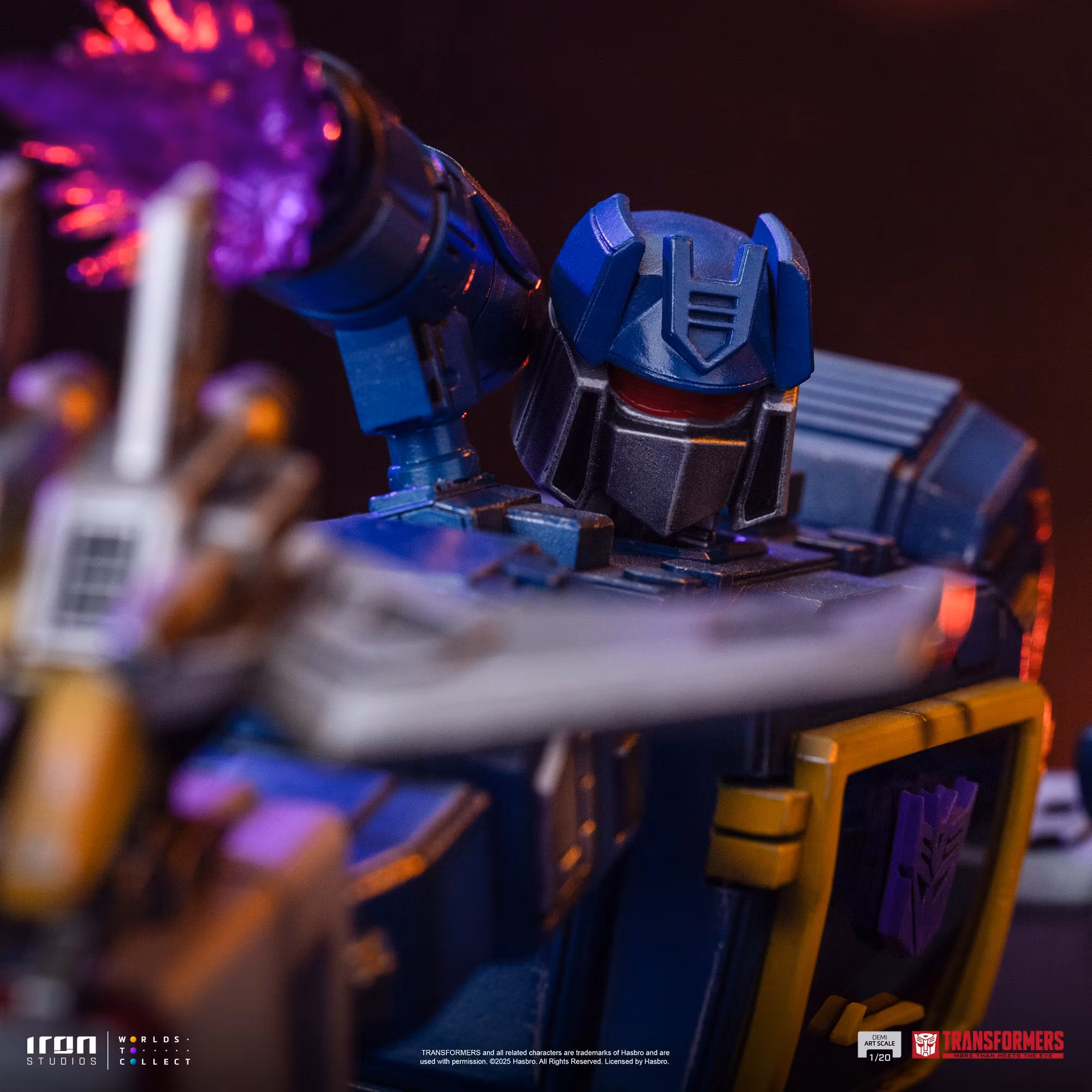 Transformers Soundwave 1/10 Art Scale Statue