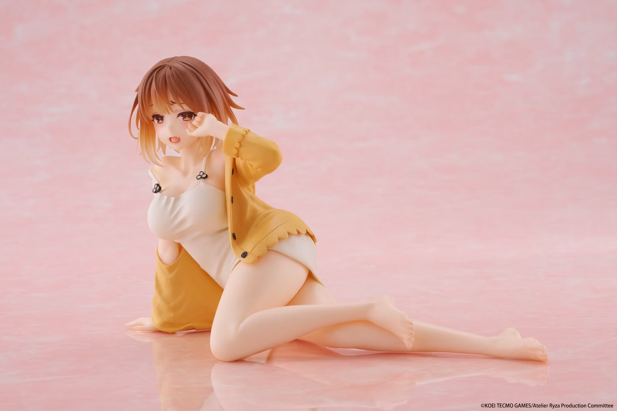 Atelier Ryza: Ever Darkness & the Secret Hideout Desktop Cute Ryza (Nightwear Ver.) Figure (Rerelease)