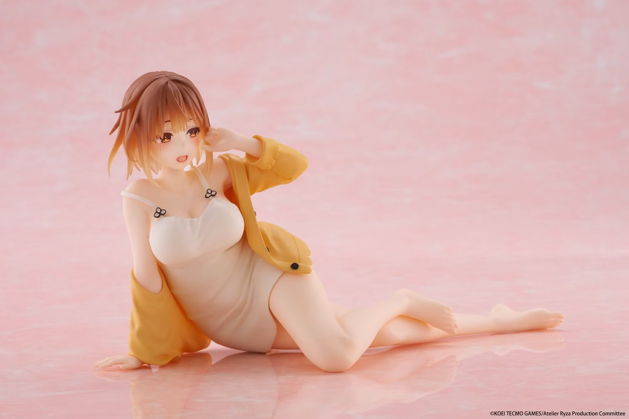 Atelier Ryza: Ever Darkness & the Secret Hideout Desktop Cute Ryza (Nightwear Ver.) Figure (Rerelease)