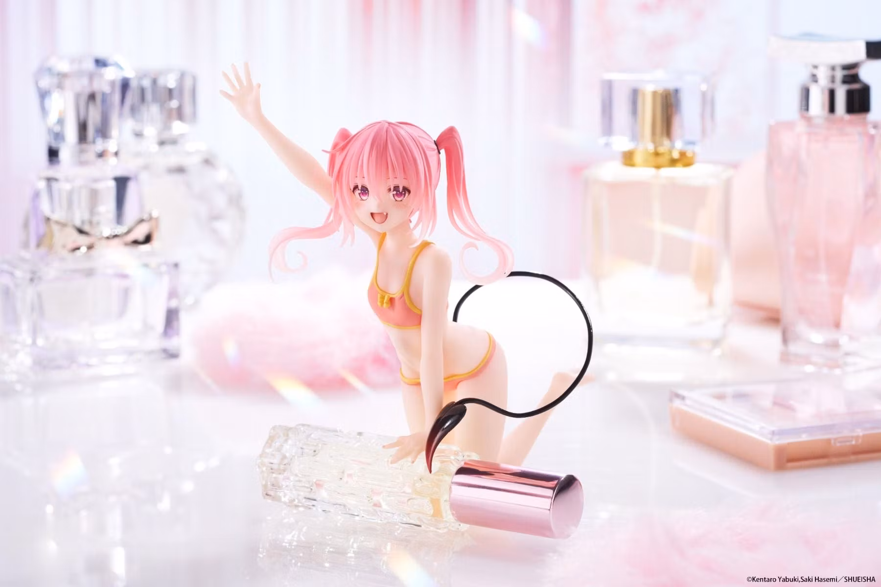 To Love-Ru Darkness Aqua Float Girls Nana Figure