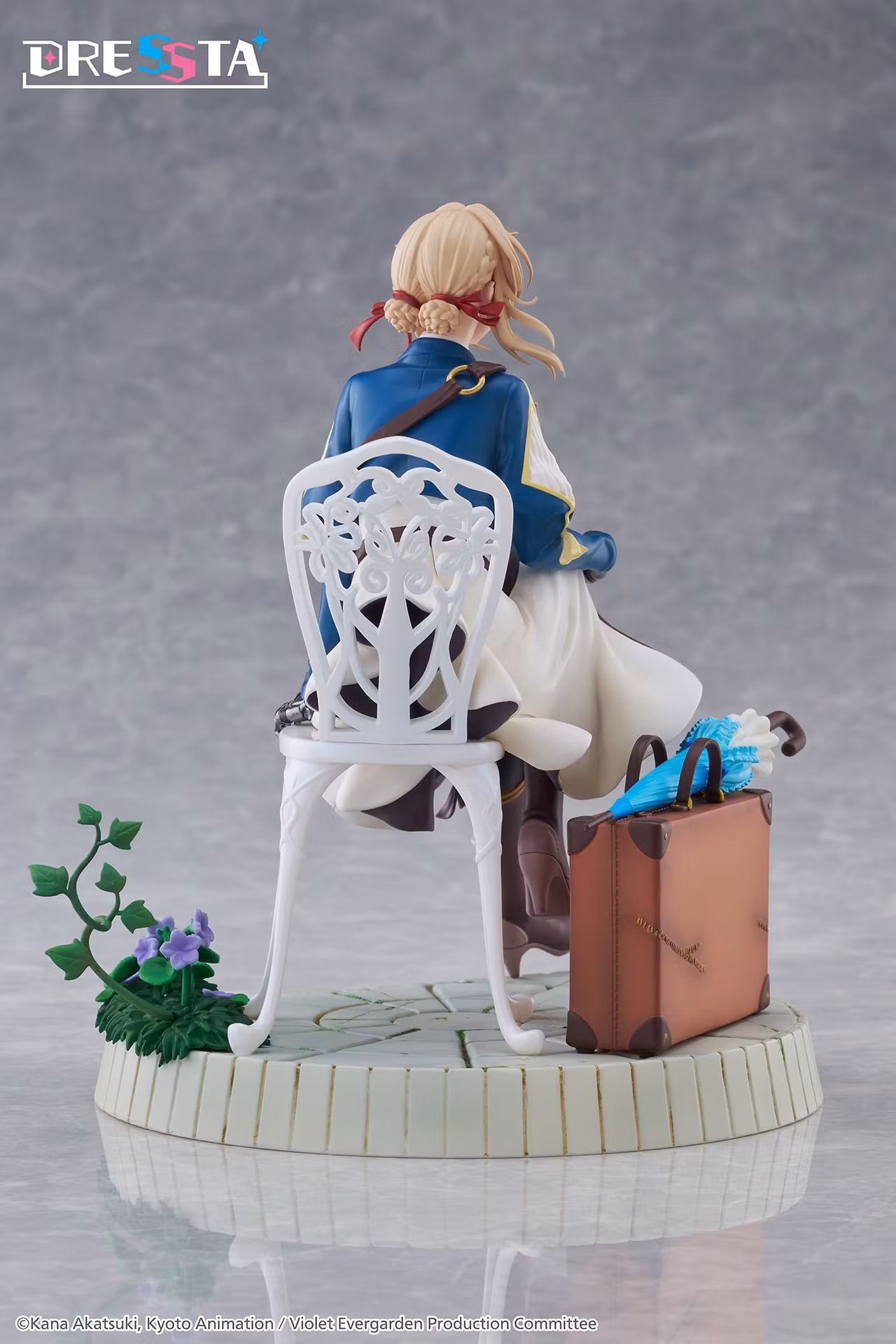 Violet Evergarden Dressta Violet Evergarden Figure