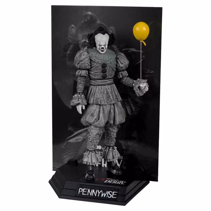 It Welcome to Derry Movie Maniacs Figure Pennywise (Black & White)