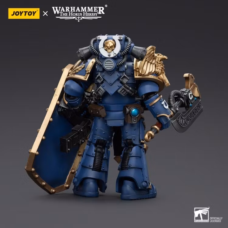 Warhammer: The Horus Heresy Ultramarines Invictarus Suzerain Squad Suzerain 1 1/18 Scale Action Figure