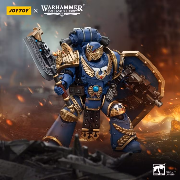 Warhammer: The Horus Heresy Ultramarines Invictarus Suzerain Squad Suzerain 1 1/18 Scale Action Figure