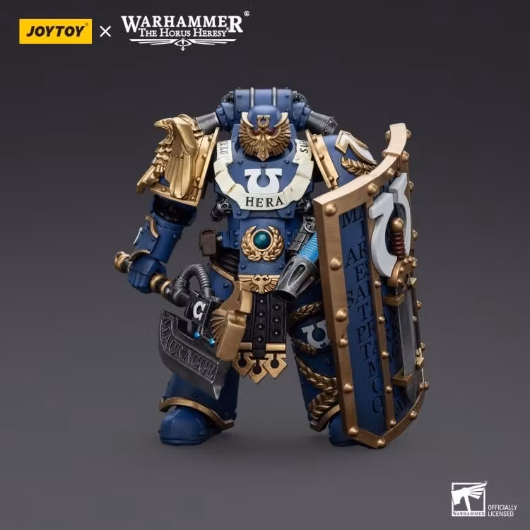 Warhammer: The Horus Heresy Ultramarines Invictarus Suzerain Squad Suzerain 3 1/18 Scale Action Figure