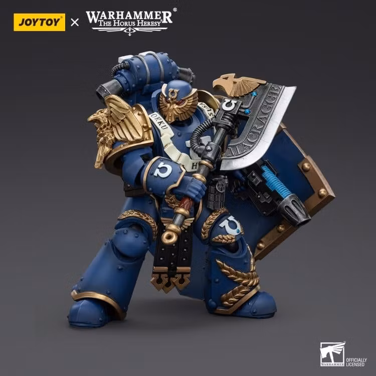 Warhammer: The Horus Heresy Ultramarines Invictarus Suzerain Squad Suzerain 3 1/18 Scale Action Figure