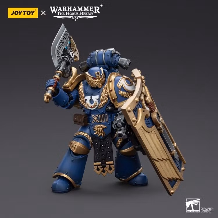 Warhammer: The Horus Heresy Ultramarines Invictarus Suzerain Squad Suzerain 5 1/18 Scale Action Figure