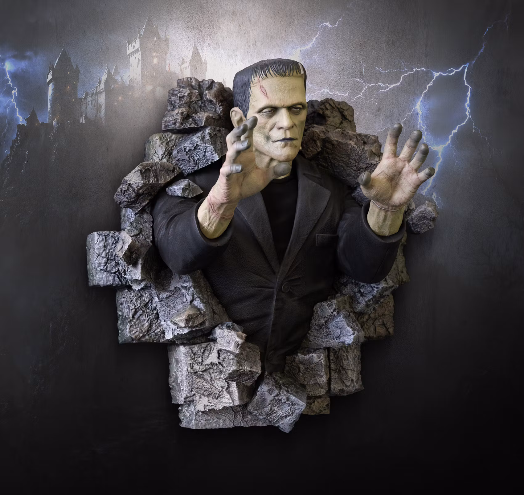 Frankenstein (1931) Frankenstein's Monster Limited Edition Half-Scale Wall Sculpture
