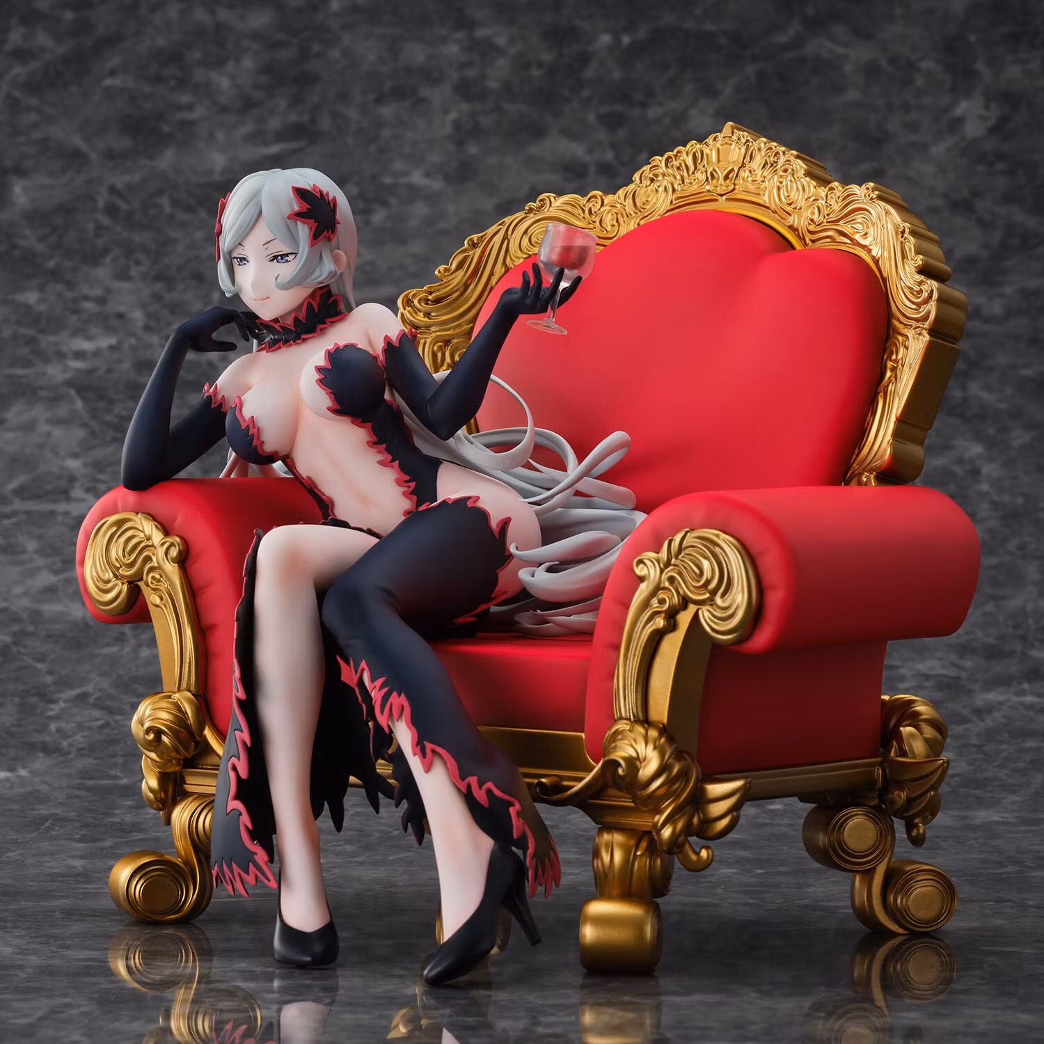 Is It Wrong to Try to Pick Up Girls in a Dungeon? V Freya 1/6 Scale Figure