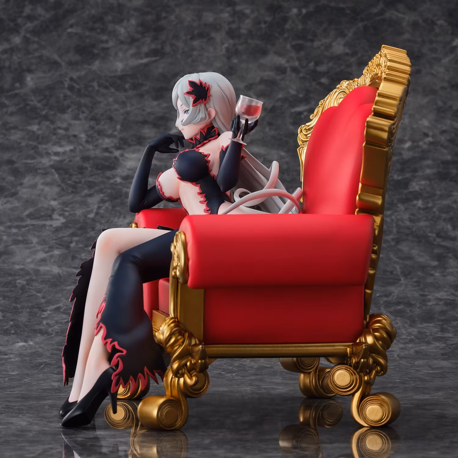 Is It Wrong to Try to Pick Up Girls in a Dungeon? V Freya 1/6 Scale Figure