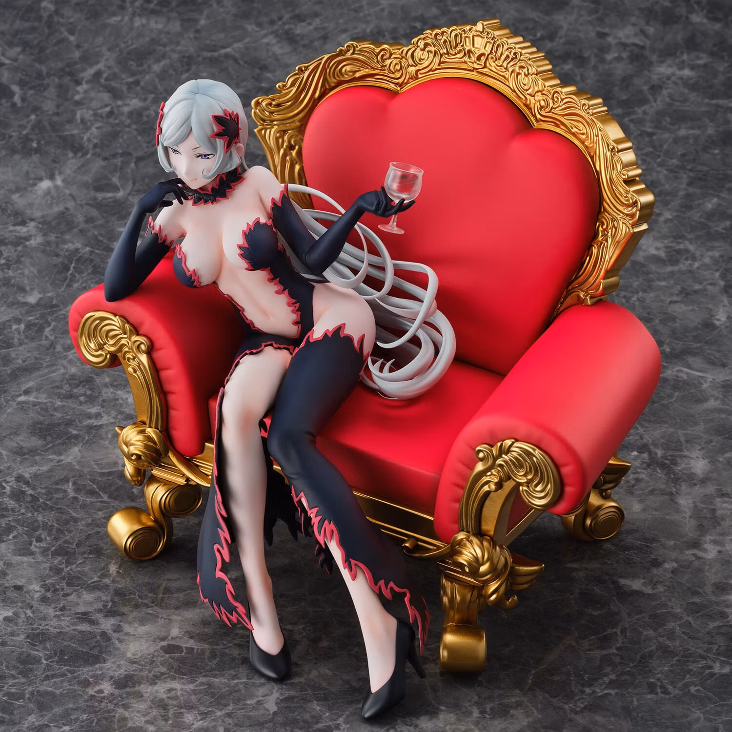 Is It Wrong to Try to Pick Up Girls in a Dungeon? V Freya 1/6 Scale Figure