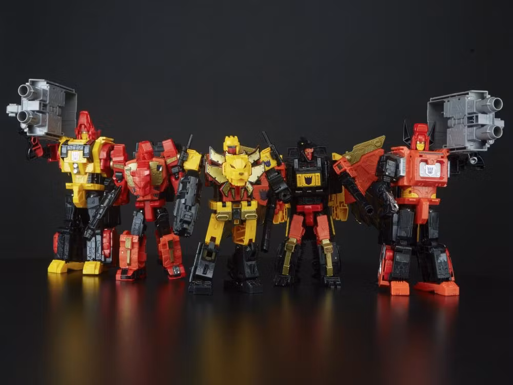 Transformers Power of the Primes Titan Class Predaking Combiner