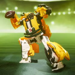 Transformers Collaborative NFL x Transformers Green Bay Packers Tundra Prime Action Figure