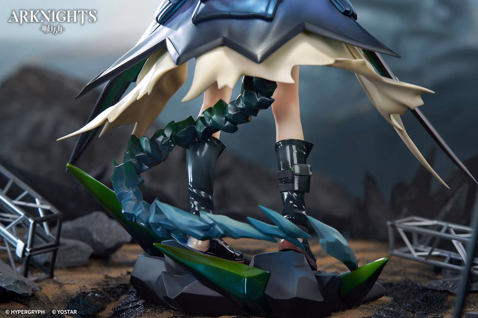 Arknights Mon3tr 1/7 Scale Figure (With Bonus)