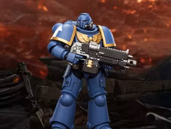 Warhammer 40,000 Ultramarines Intercessor 1/18 Scale Action Figure