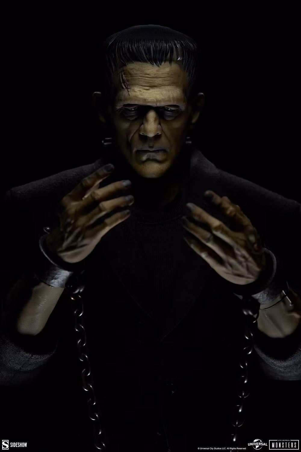 Universal Monsters Frankenstein's Monster (Deluxe Ver.) 1/6 Scale Figure