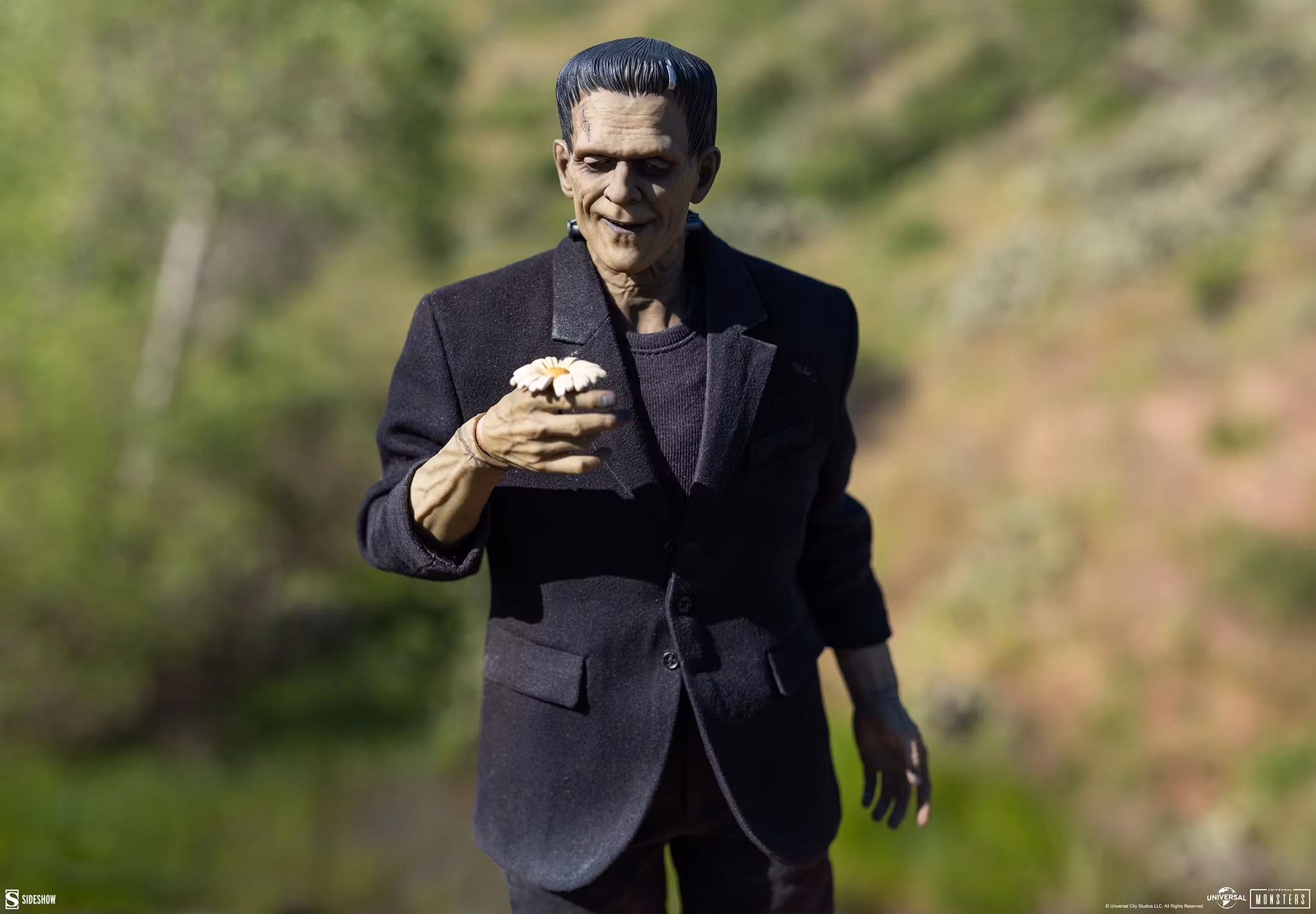 Universal Monsters Frankenstein's Monster (Deluxe Ver.) 1/6 Scale Figure