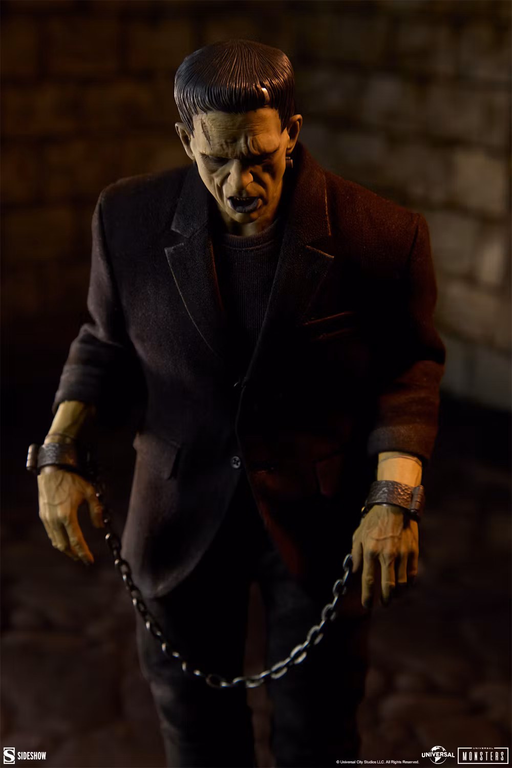 Universal Monsters Frankenstein's Monster (Deluxe Plus Ver.) 1/6 Scale Figure