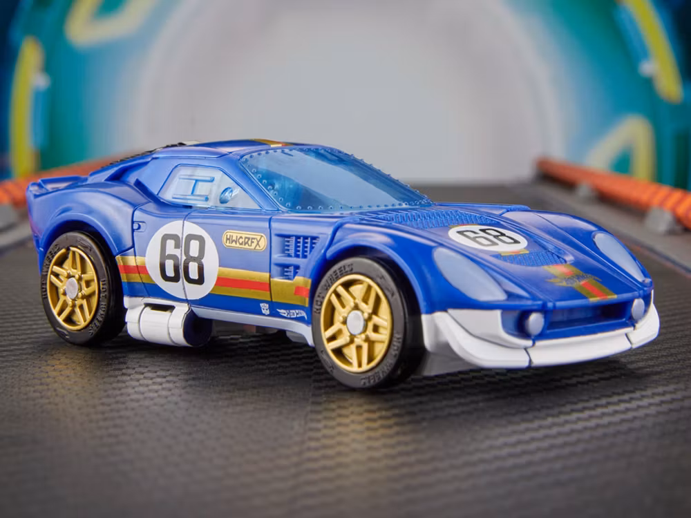Transformers Collaborative Hot Wheels x Transformers Deluxe Class El Segundo Coupe
