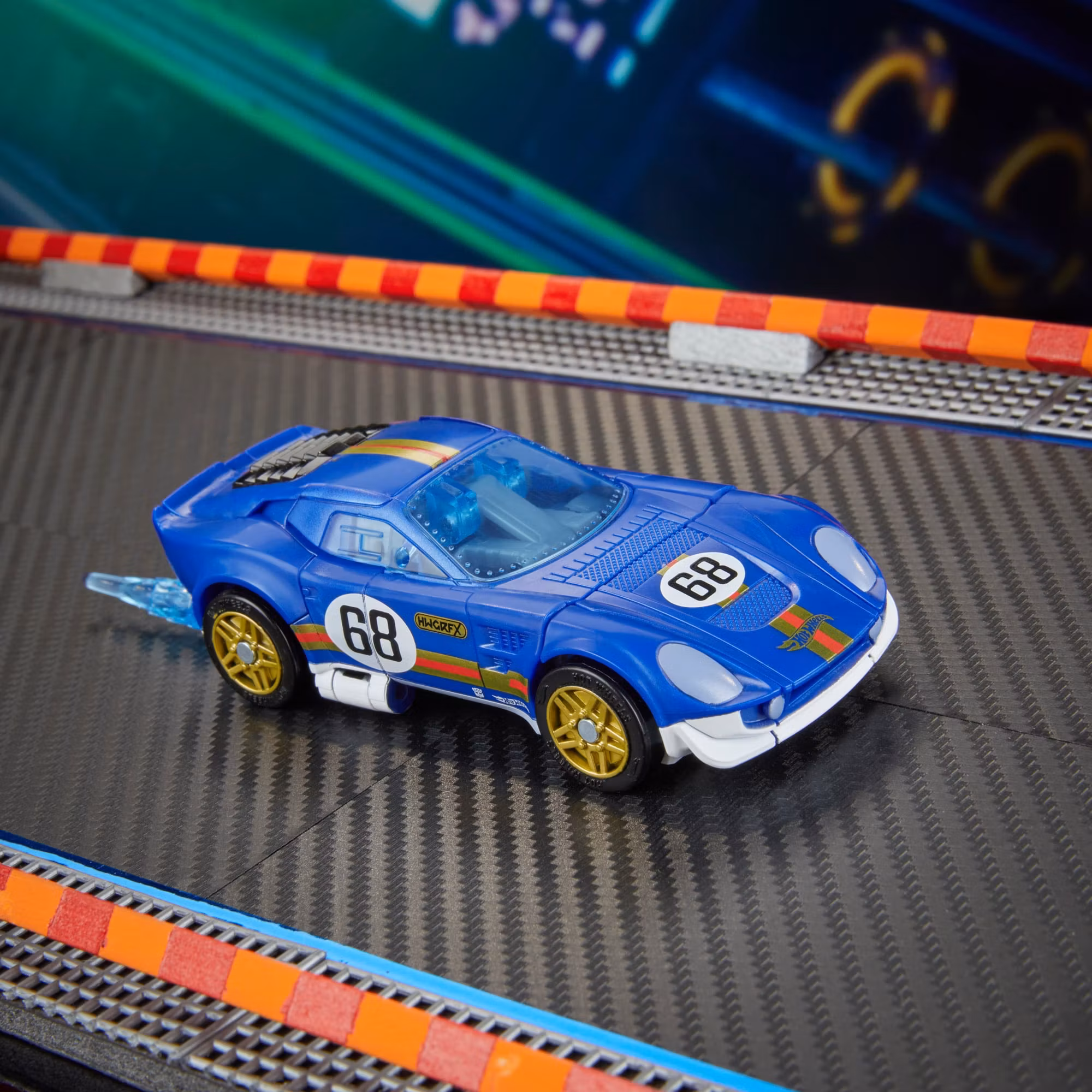 Transformers Collaborative Hot Wheels x Transformers Deluxe Class El Segundo Coupe