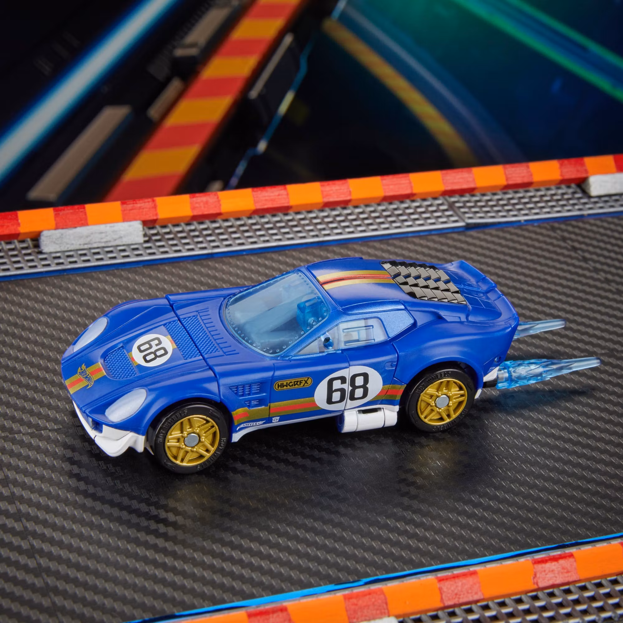 Transformers Collaborative Hot Wheels x Transformers Deluxe Class El Segundo Coupe