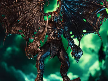 World of Warcraft Illidan Stormrage (Bronze Colored Ver.) 1/10 Scale Statue