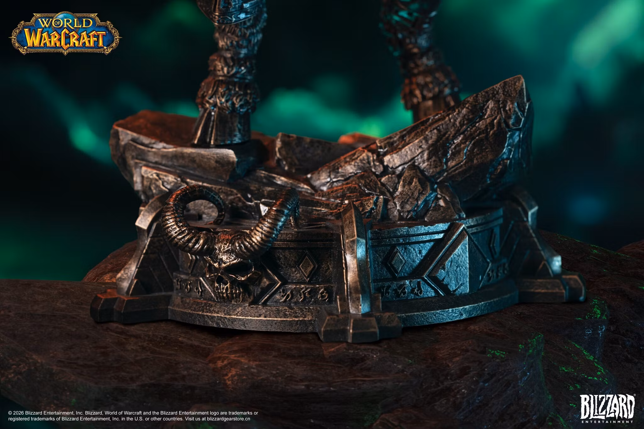 World of Warcraft Illidan Stormrage (Bronze Colored Ver.) 1/10 Scale Statue