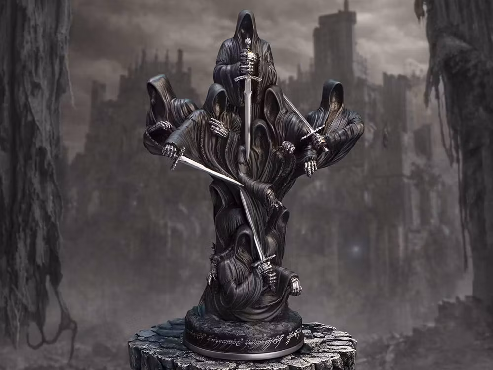The Lord of the Rings Ringwraiths of Middle-earth Figurine