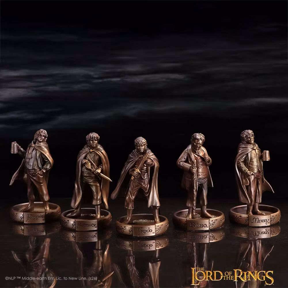 The Lord of the Rings The Hobbits of the Shire Figurine Set