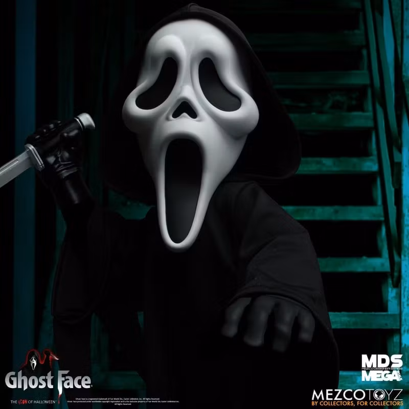 Ghost Face Mezco Designer Series Mega Scale Figure