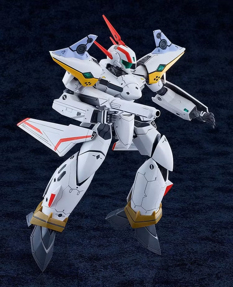 Macross Dynamite 7 PLAMAX VF-19P Excalibur (Planet Zola Patrol Corps) 1/72 Scale Model Kit
