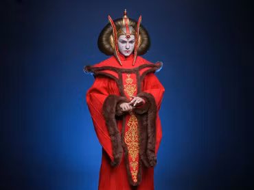 Star Wars: The Phantom Menace MMS883 Queen Amidala 1/6th Scale Collectible Figure