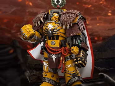 Warhammer: The Horus Heresy Imperial Fists Lord Castellan Evander Garrius The Tyrant of Cthonia 1/18 Scale Action Figure