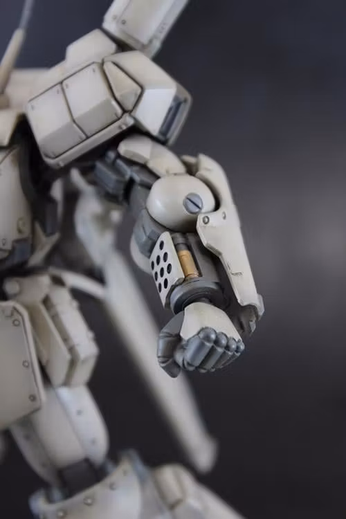 Assault Suits Leynos AS-5E3 Leynos Player Type (Renewal Ver.) 1/35 Scale Model Kit (Rerelease)