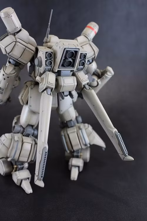 Assault Suits Leynos AS-5E3 Leynos Player Type (Renewal Ver.) 1/35 Scale Model Kit (Rerelease)