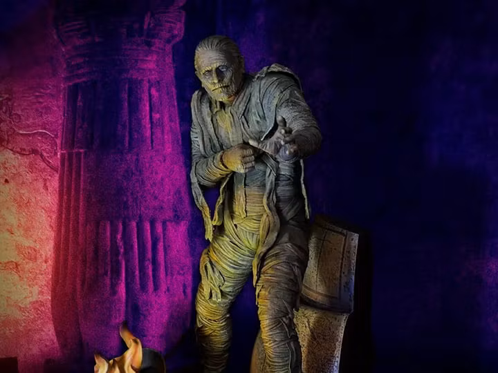 The Mummy's Tomb Lon Chaney as The Mummy 1/8 Scale Model Kit