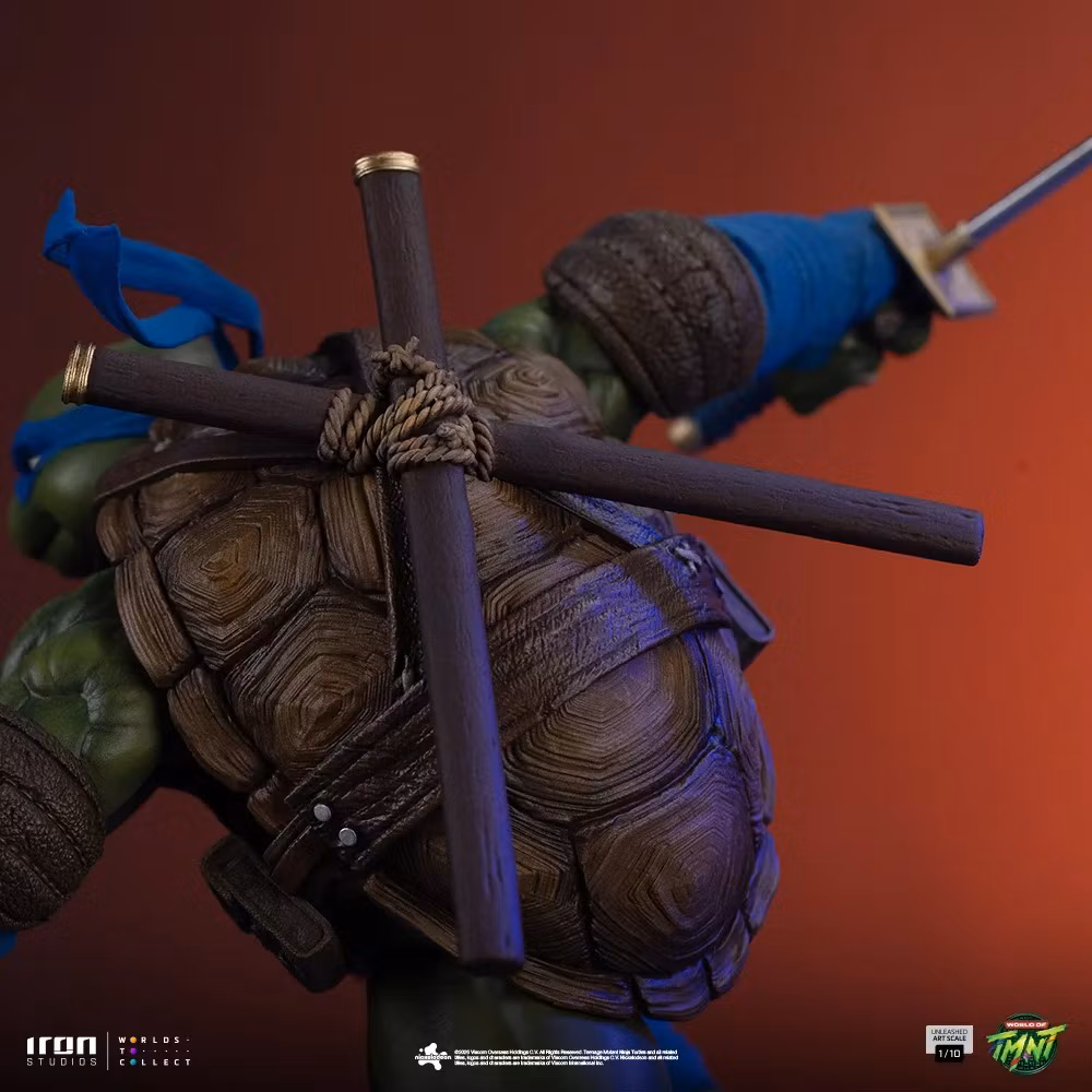 Teenage Mutant Ninja Turtles Unleashed Leonardo 1/10 Scale Statue