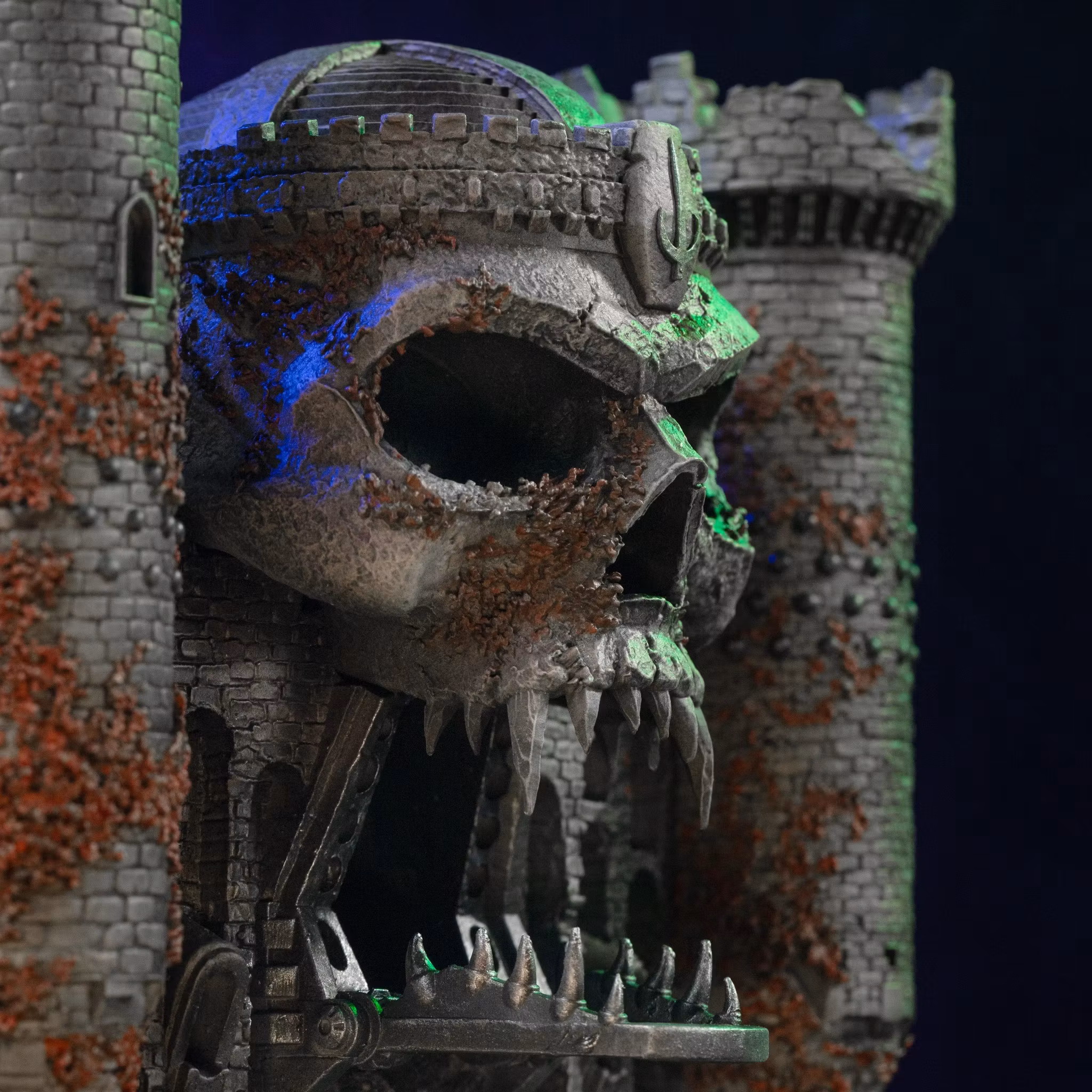Masters of the Universe (2026) Icons Castle Grayskull Statue