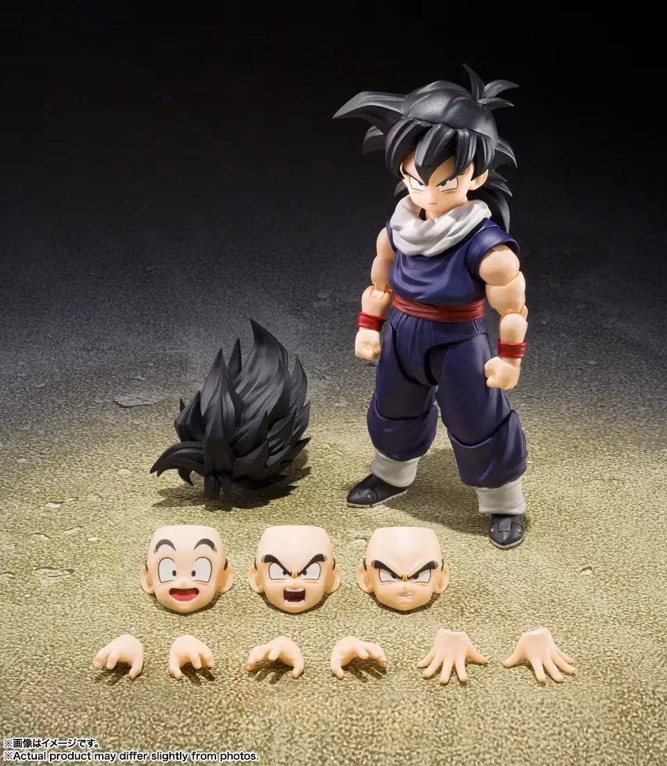 Dragon Ball Z S.H.Figuarts Gohan (Z-Fighters Group Base Ver. A) Action Figure