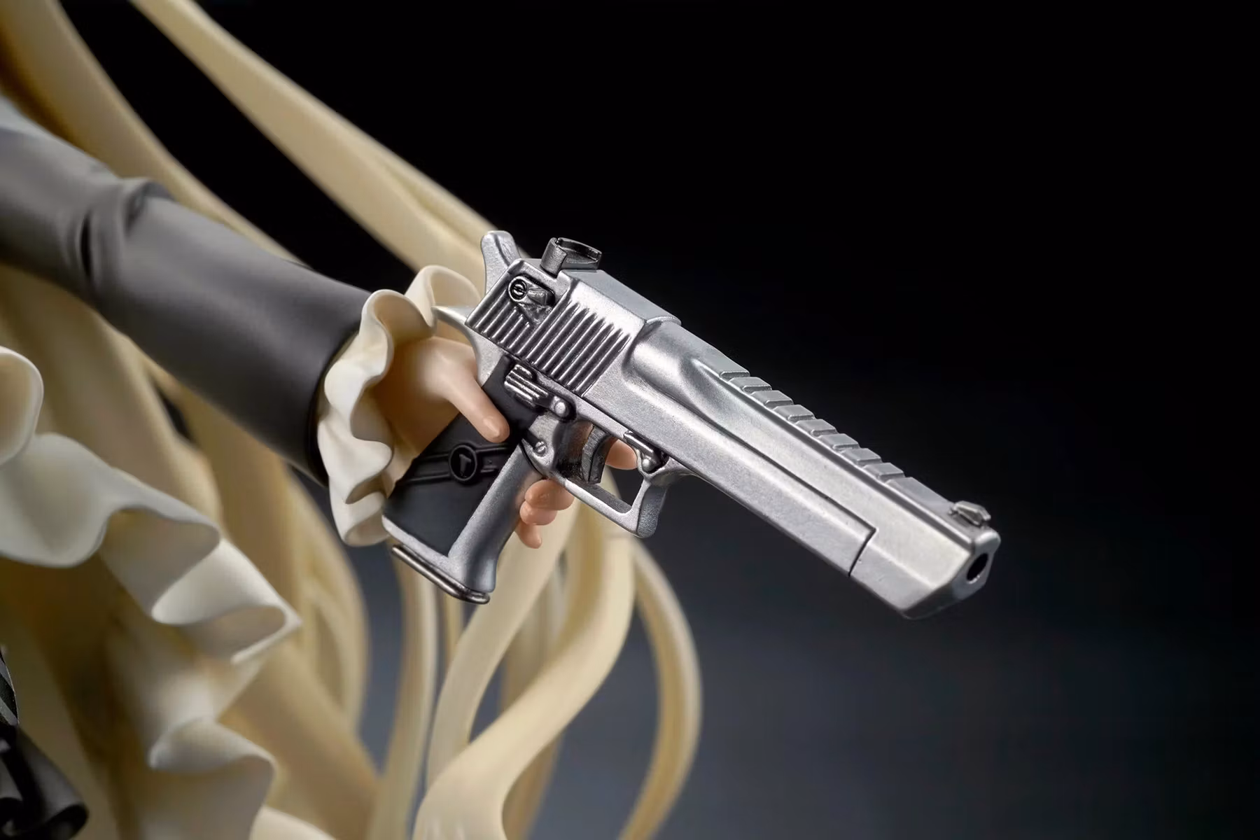 Girls' Frontline Desert Eagle 1/7 Scale Figure
