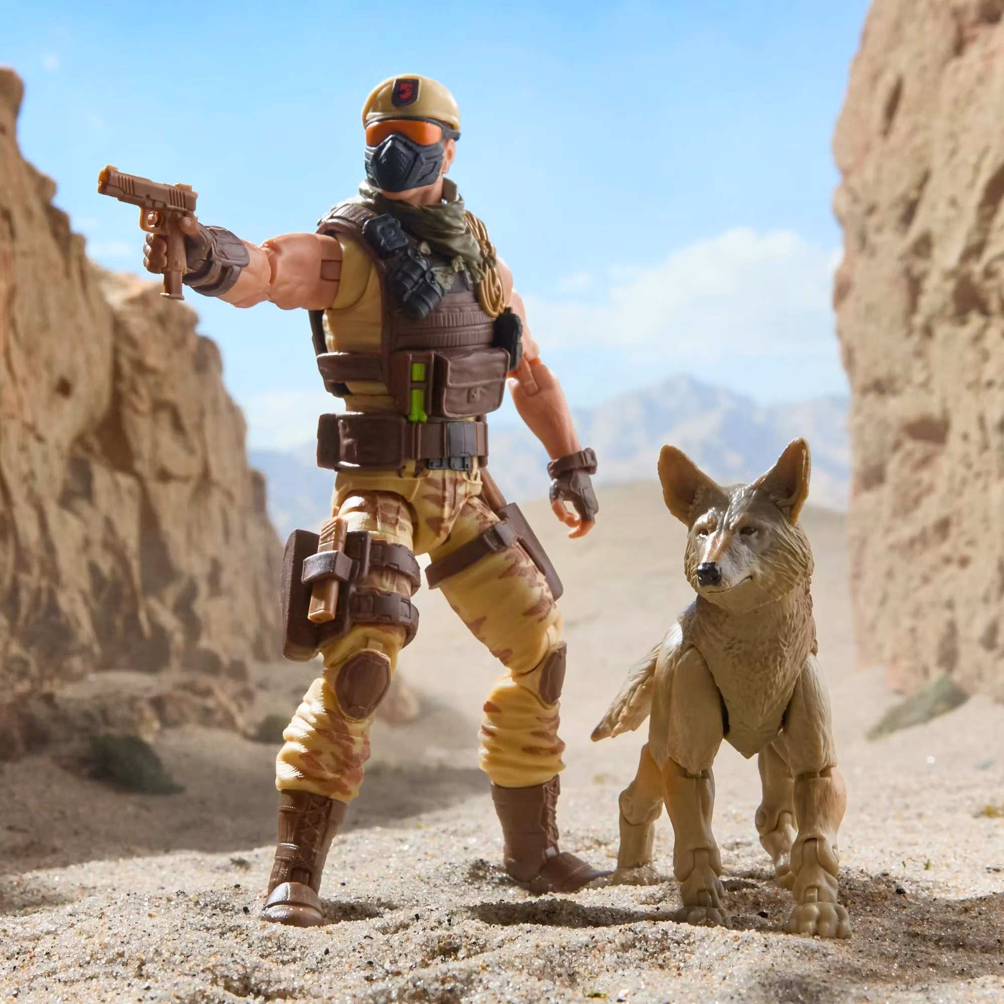 G.I. Joe Classified Series #217 Dusty & Coyote Sandstorm Action Figure Set
