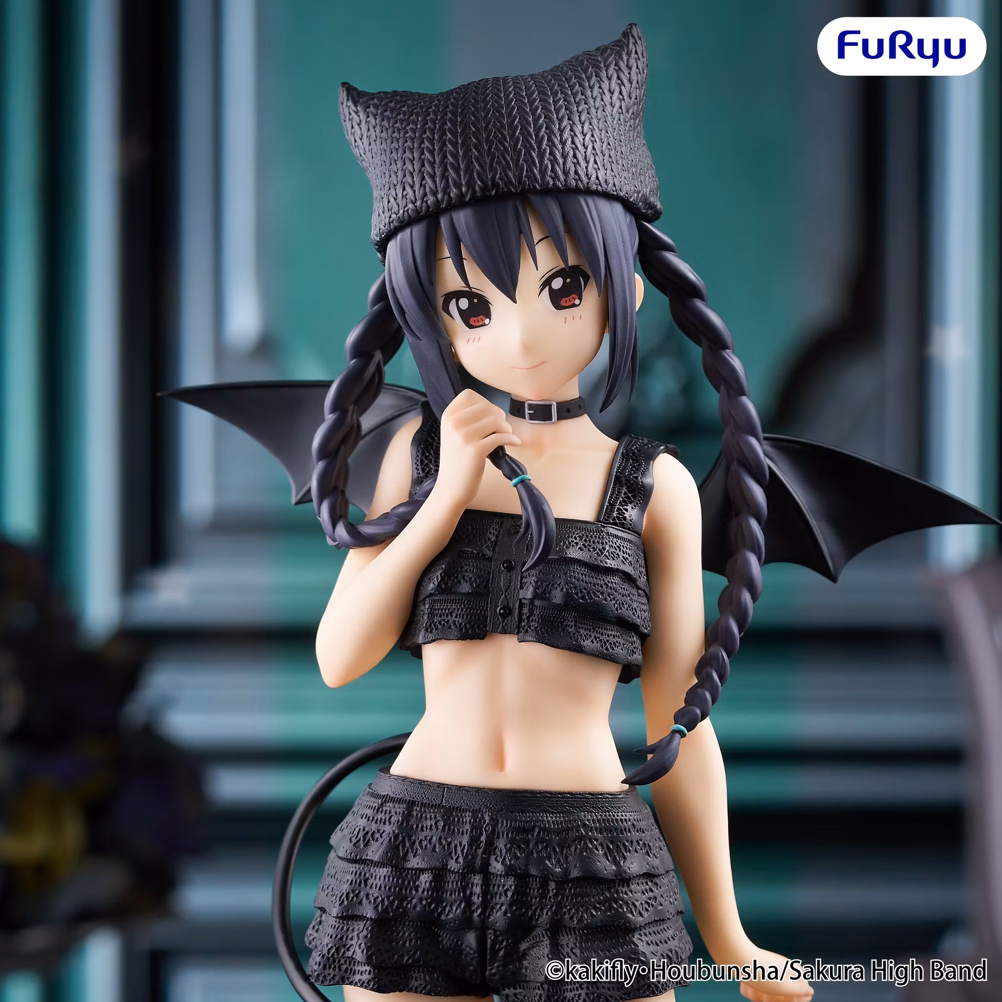 K-On! BiCute Dark Azusa Nakano Figure