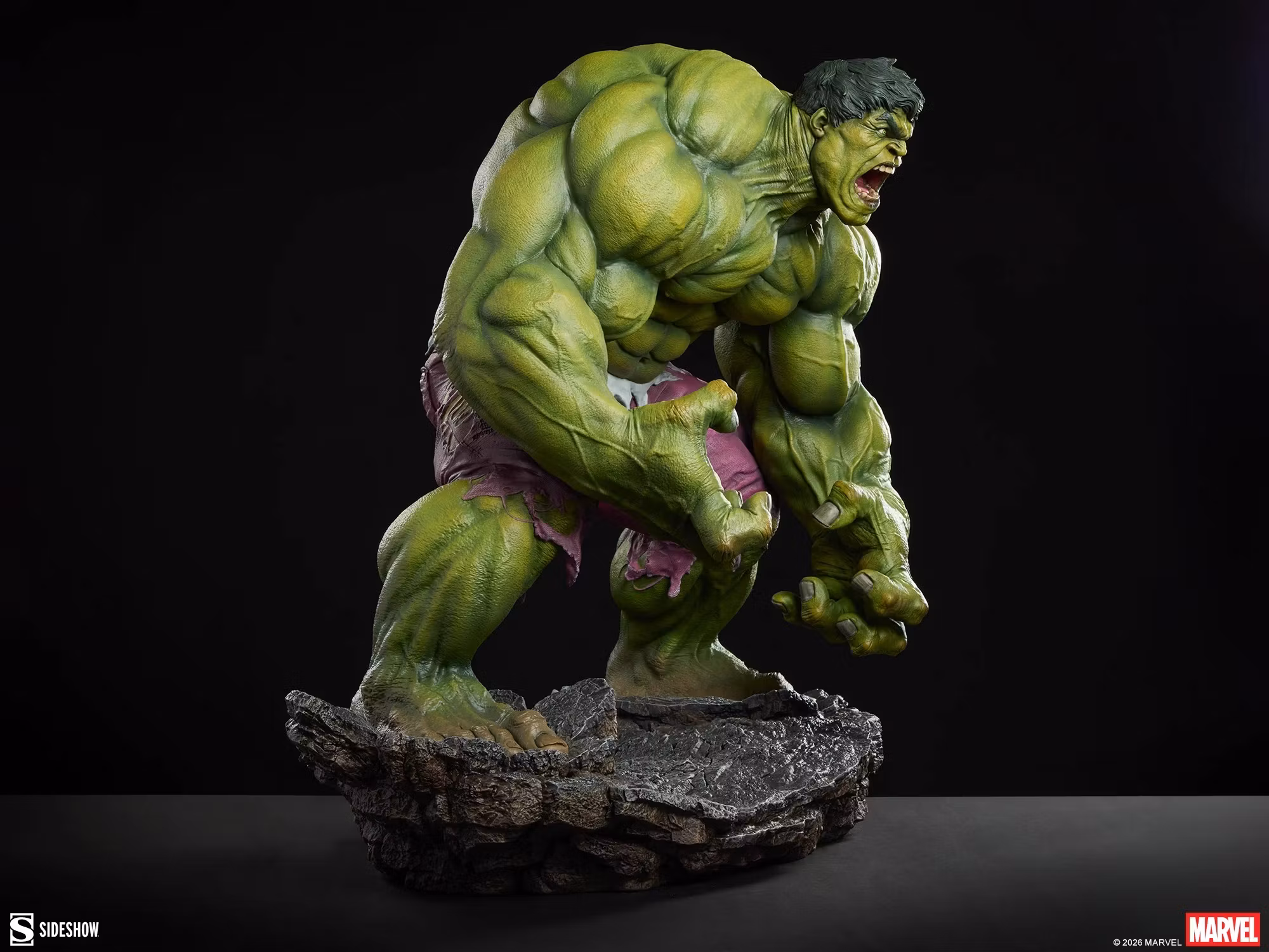 Marvel Premium Format Hulk Statue